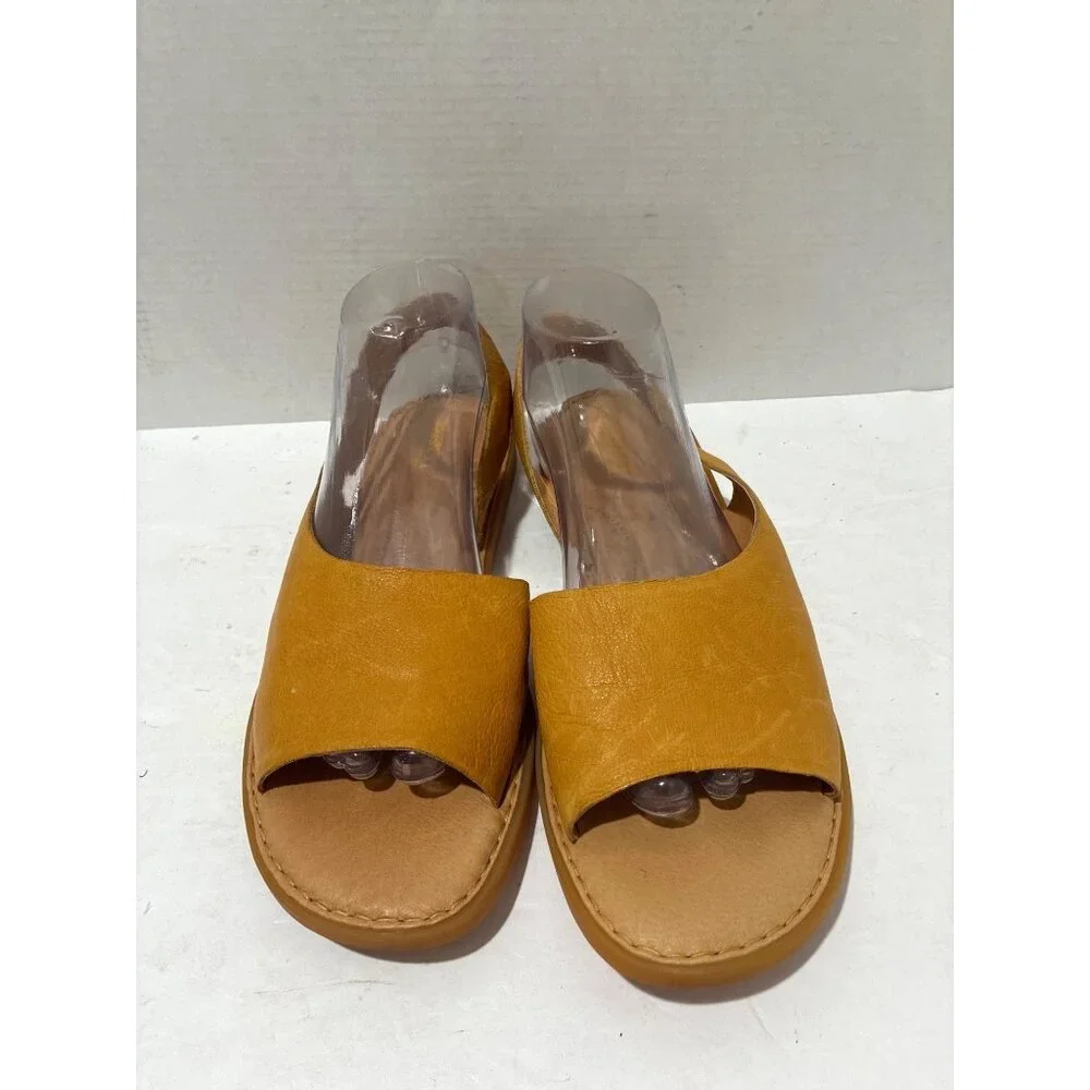 Born Women's Inlet Comfort Sandals leather flats slingback color yellow size 10 - Picture 2 of 6